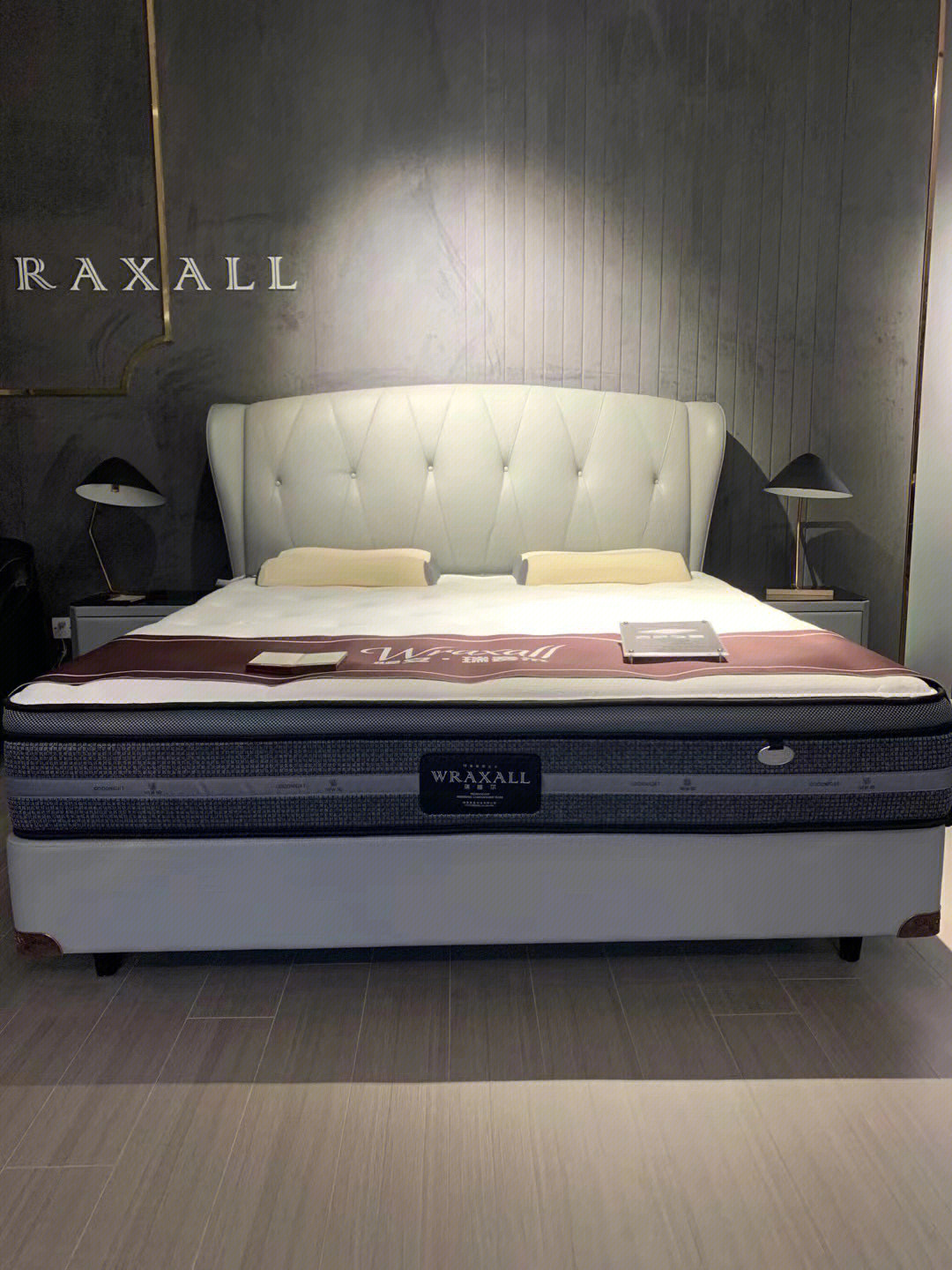 精選晚安皮床773d與一號小黑棕床墊 家具加工的匠心之作